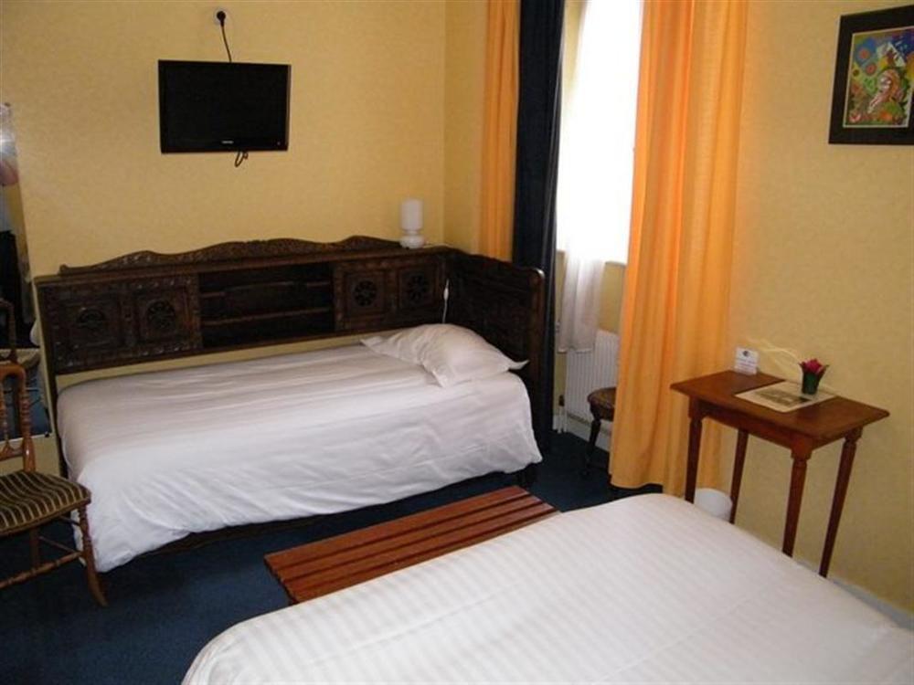 Balzac Hotell Fougères Exteriör bild