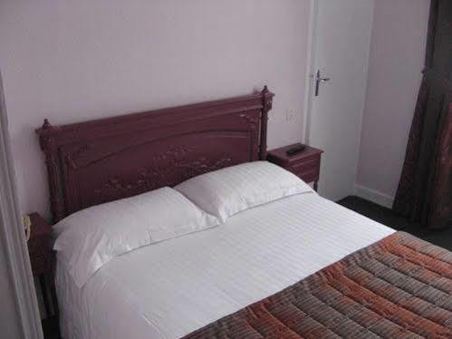 Balzac Hotell Fougères Exteriör bild